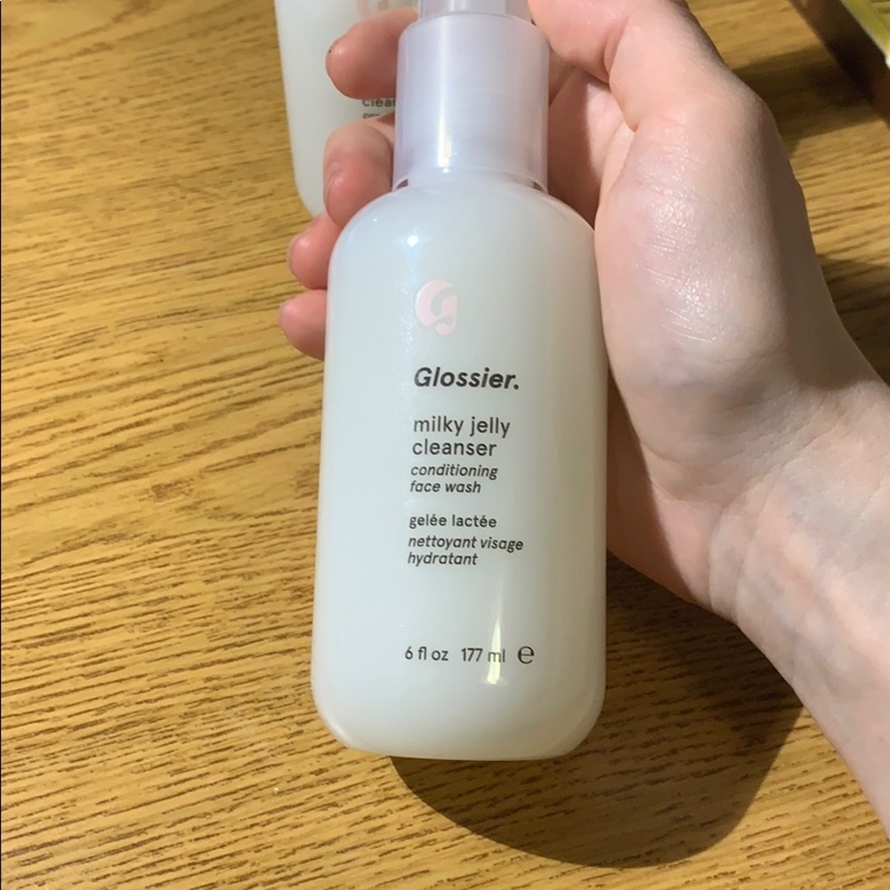 Glossier milky jelly cleanser
